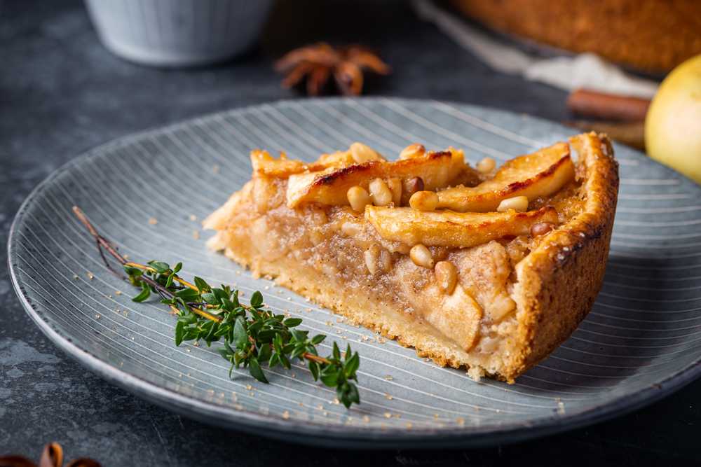 Tarta de galletitas Turimar Mantekitas y manzanas al microondas